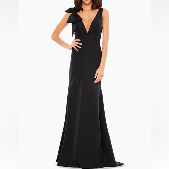 Mac Duggal Dress - Picture 1 of 4